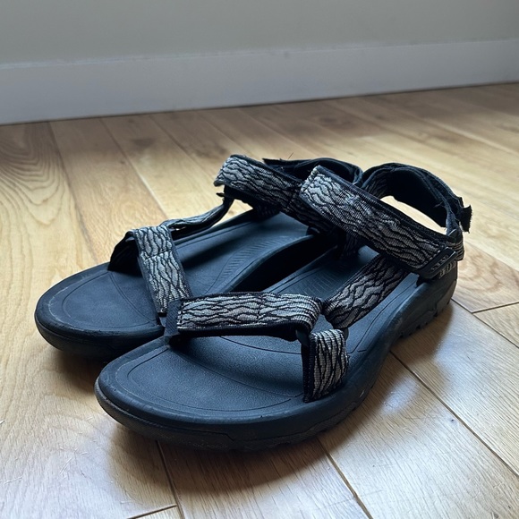 Men’s Teva Sandals